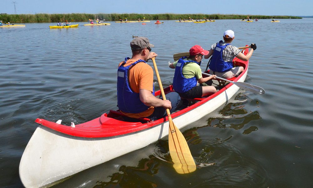 Bezpłatne kajaki w Świnoujściu. Ruszają zapisy na rodzinne zajęcia