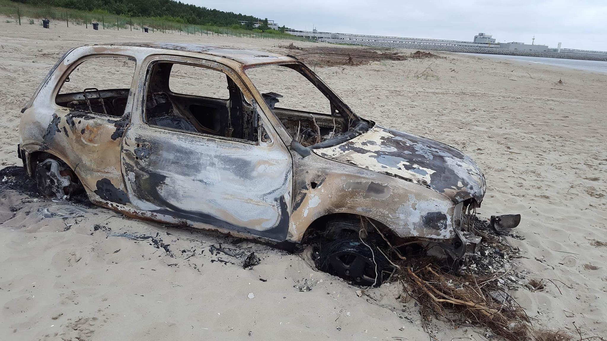 Spalony Samochód Znaleziony Na Plaży – Świnoujście