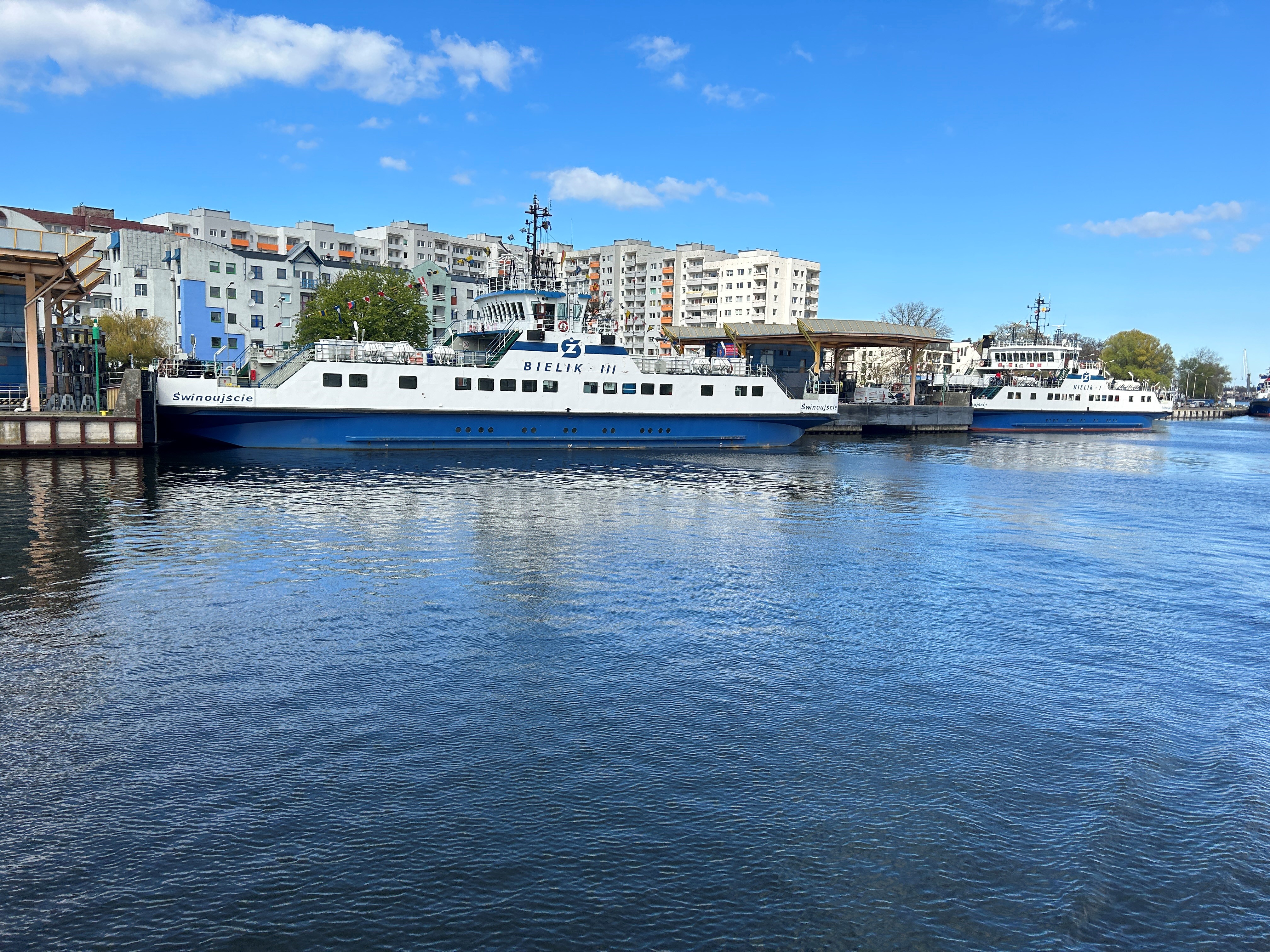 Od wtorku do czwartku. Mycie dachów nad budynkami przepraw promowych