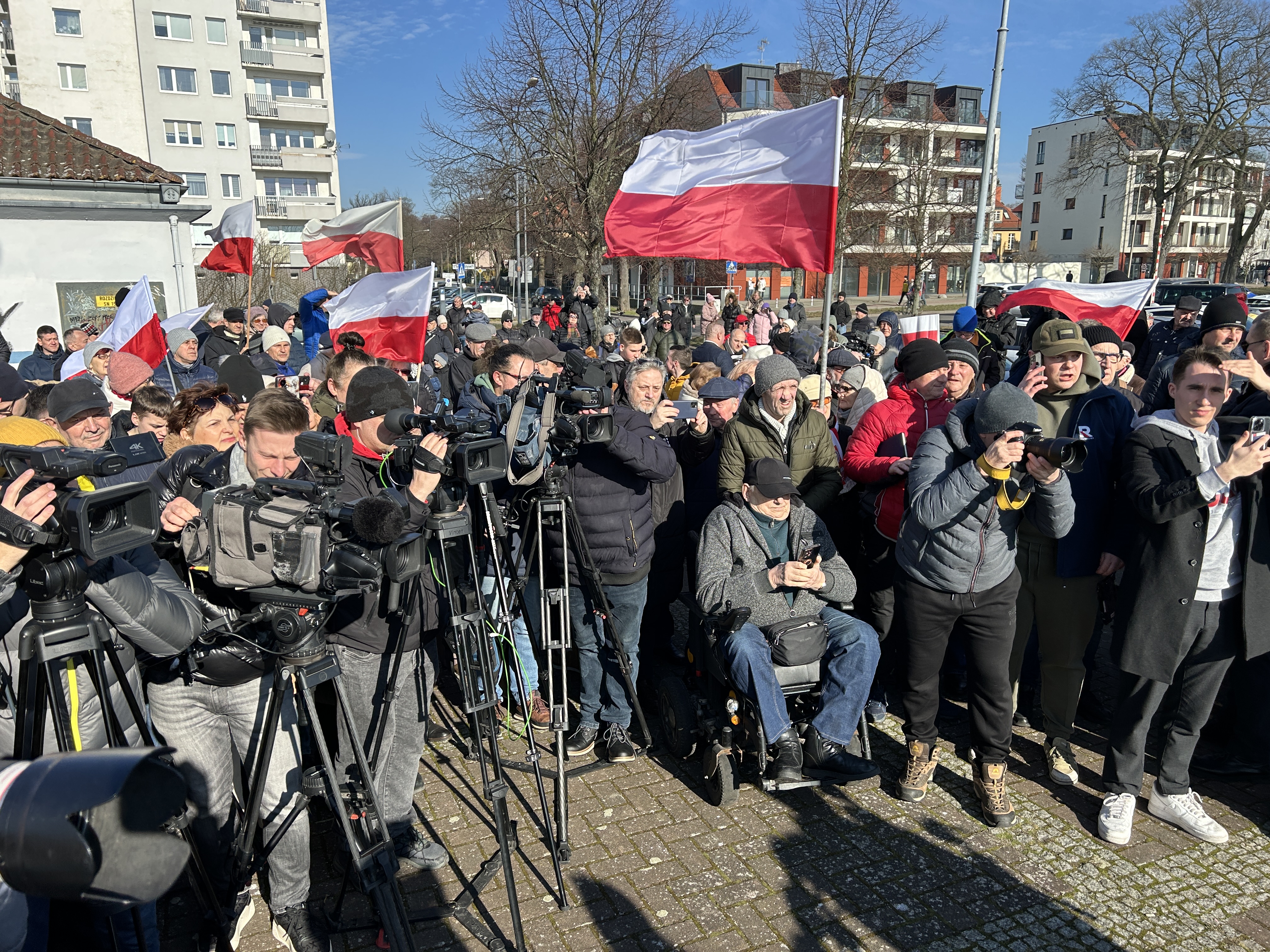 Karol Nawrocki przypomniał w Świnoujściu dzięki komu wybudowano tunel pod Świną, terminal LNG i Baltic Pipe