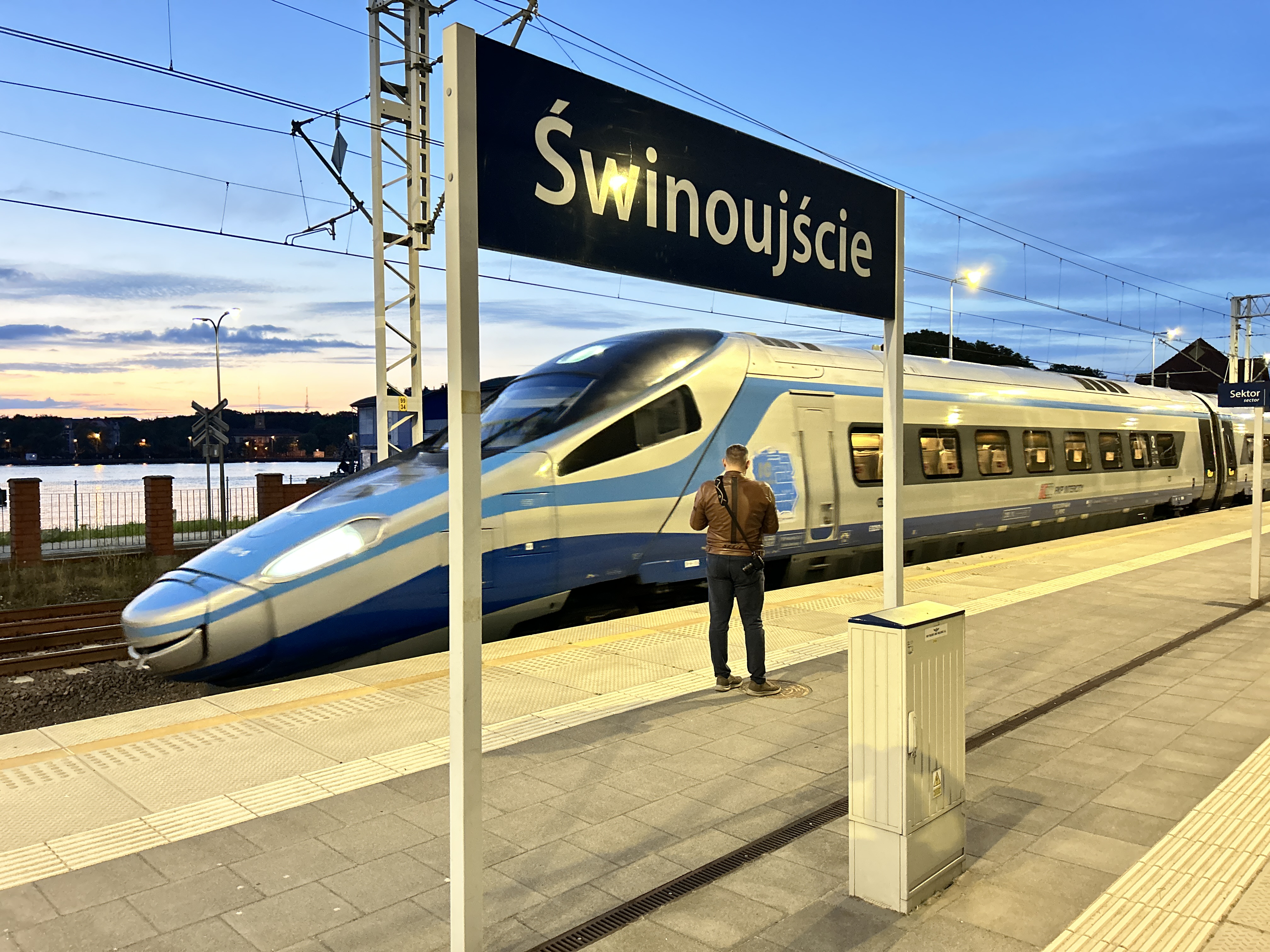 Pendolino wraca do Świnoujścia. Od rozpoczęcia wakacji szybsze połączenie z Warszawą