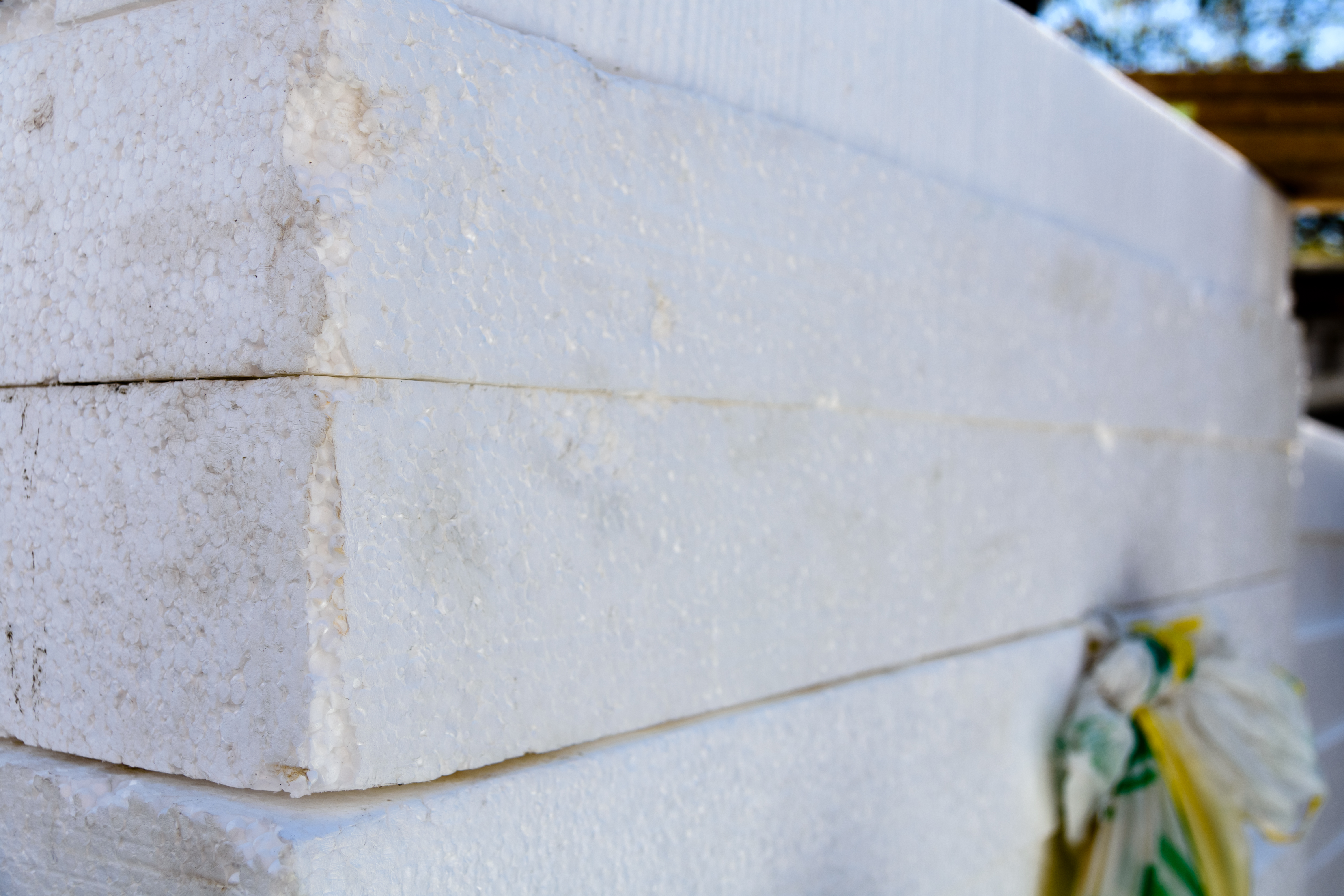 Jak wybrać grubość styropianu do ocieplenia domu?