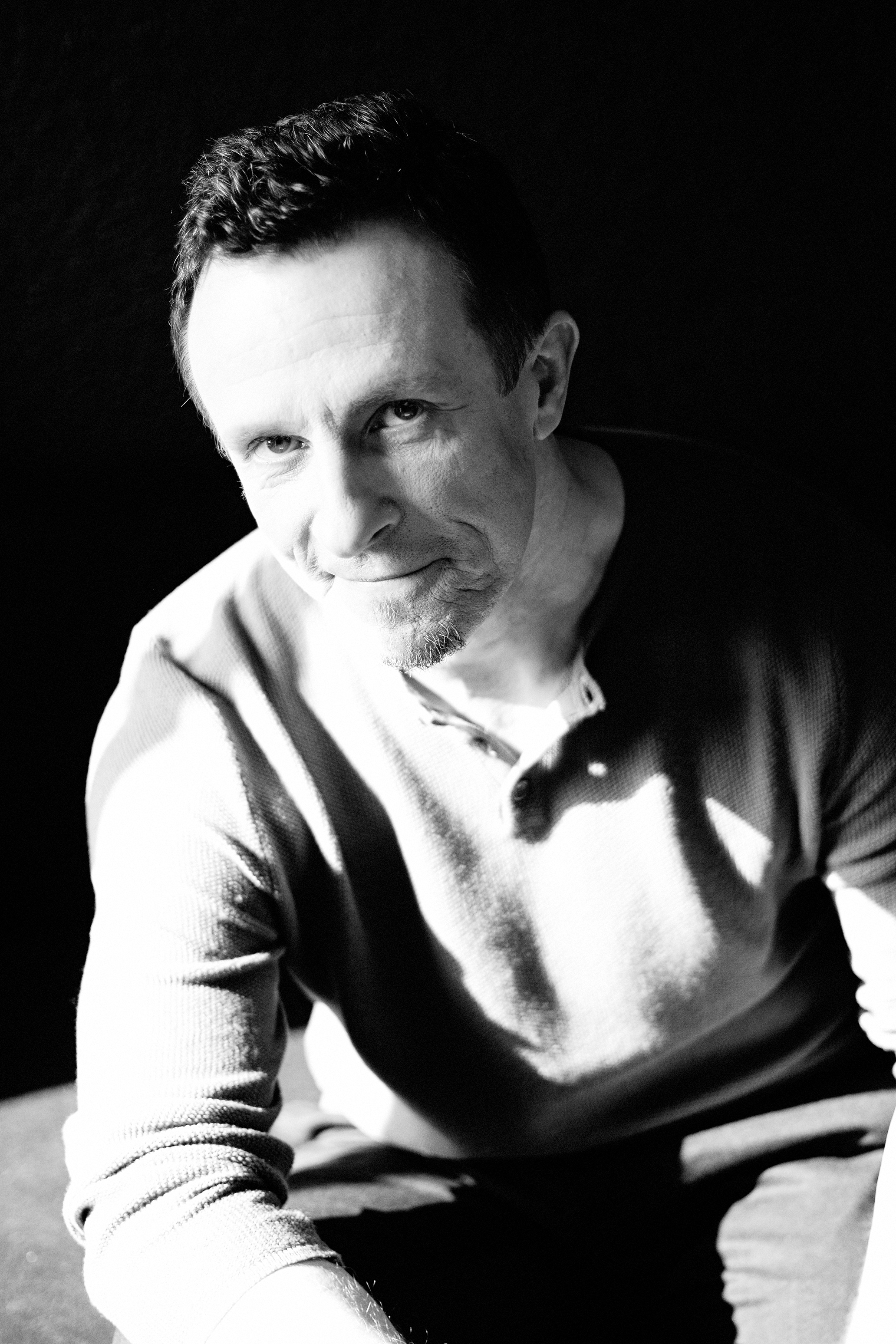 Kryminalne Świnoujście. Architekt i pisarz Leszek Herman gościem biblioteki