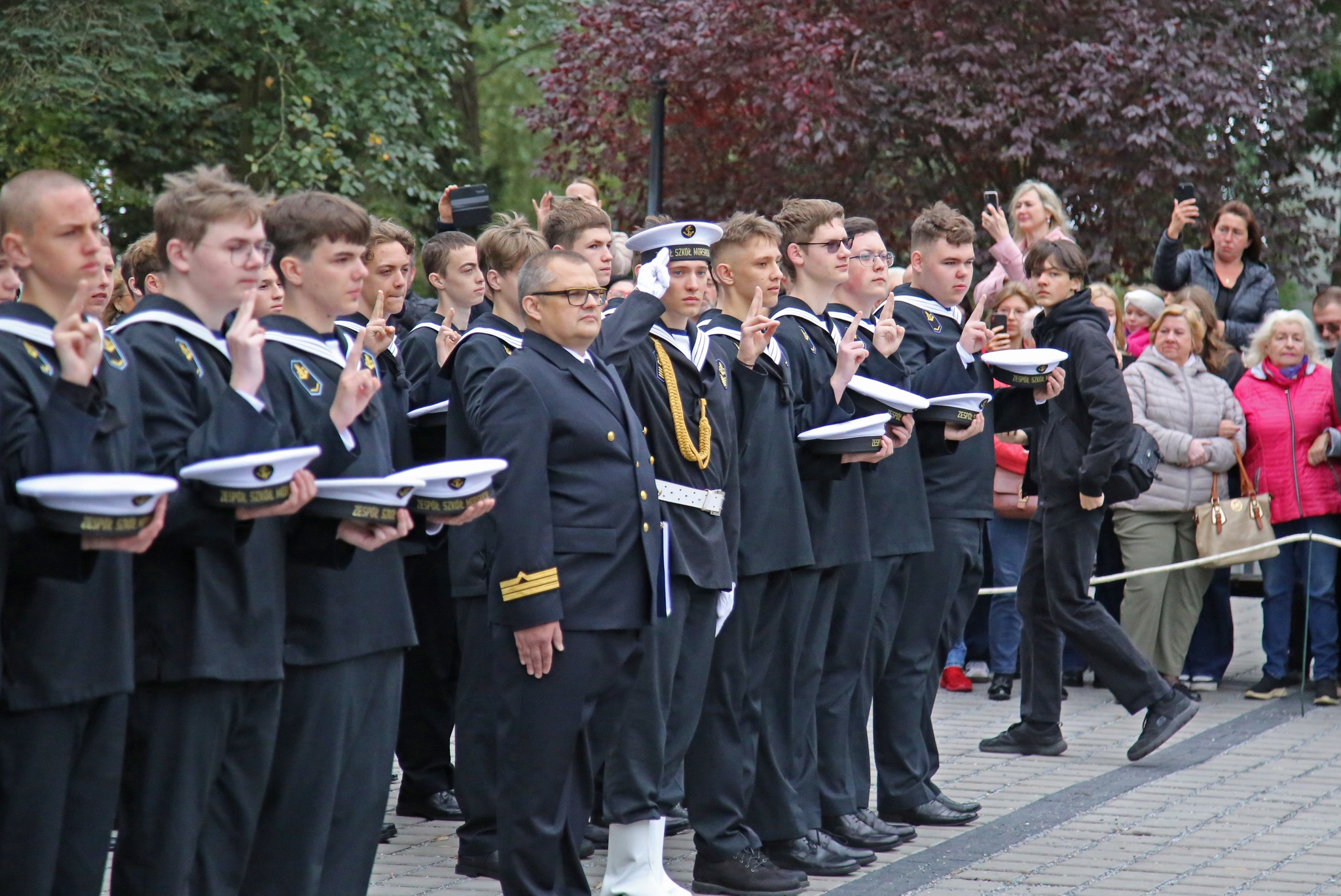 Uroczyste ślubowanie klas pierwszych w Zespole Szkół Morskich w Świnoujściu