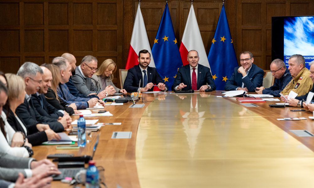 Akcja Zima rusza pełną parą. Wojewoda apeluje o czujność i troskę o najsłabszych