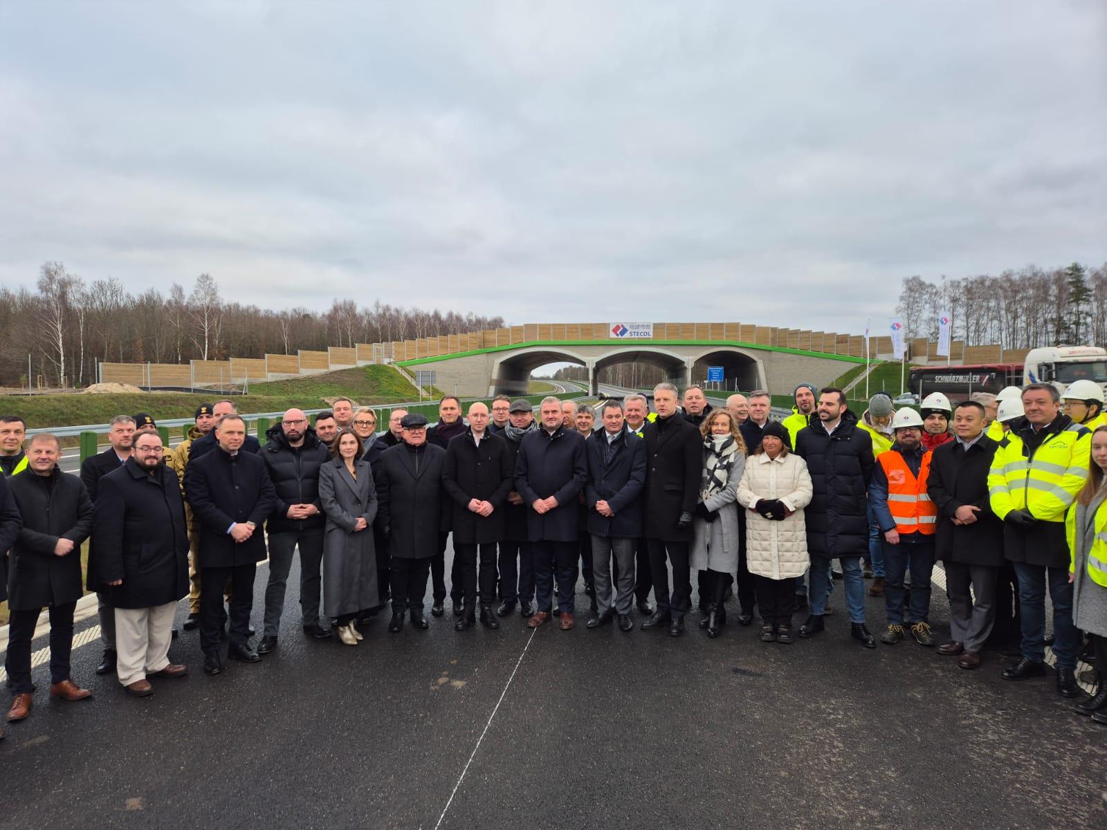 S6 połączyła województwa