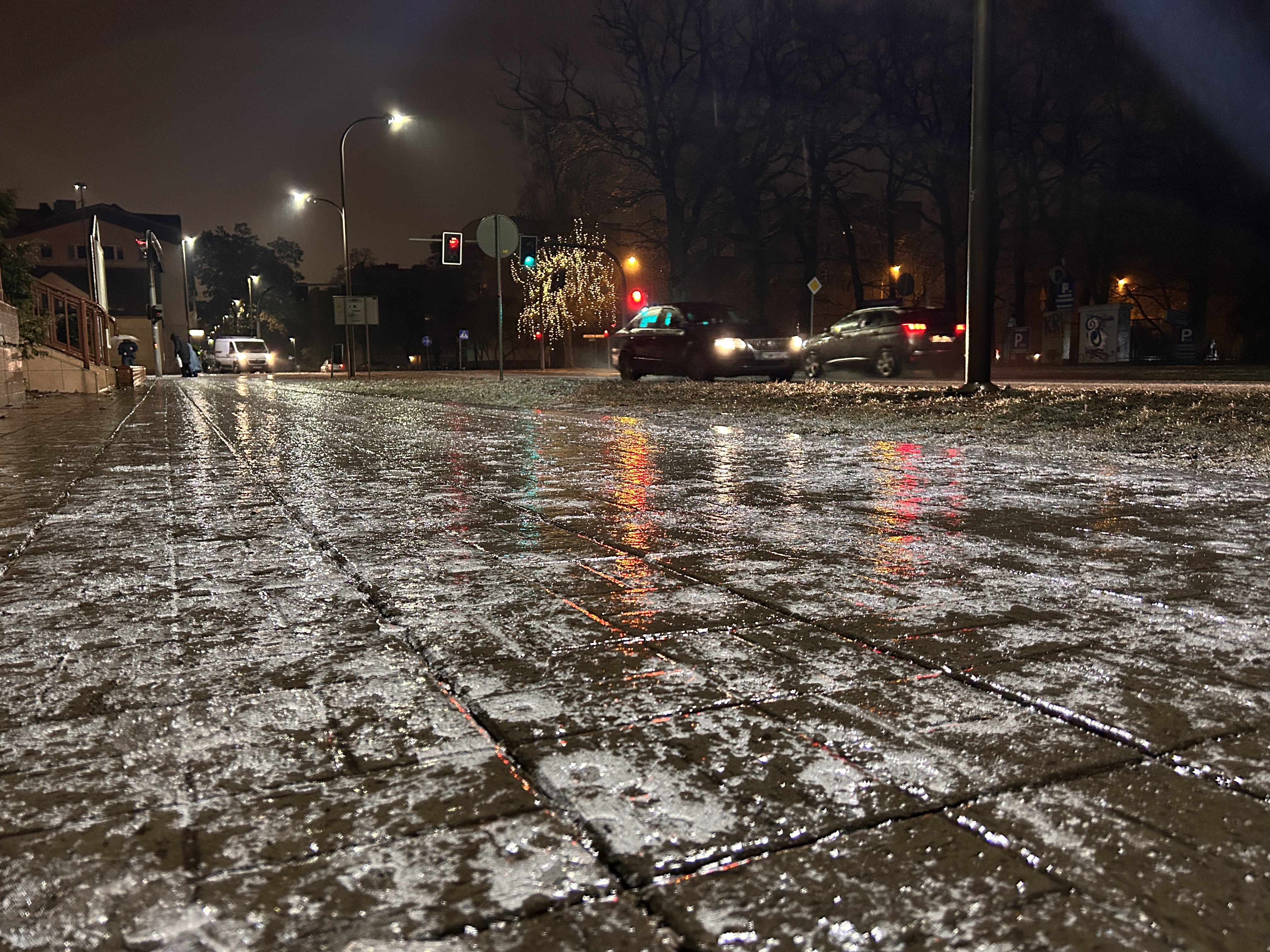 Zima droższa niż zwykle. Miasto zwiększa środki na odśnieżanie i walkę z lodem