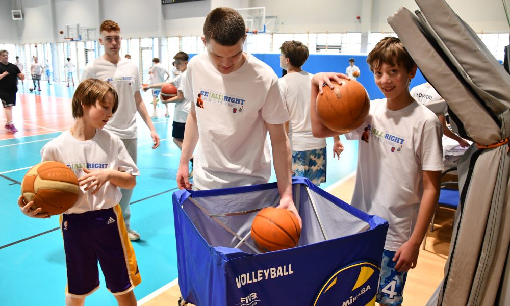 Sport też daje wsparcie. W Uznam Arenie rozmawiali o emocjach