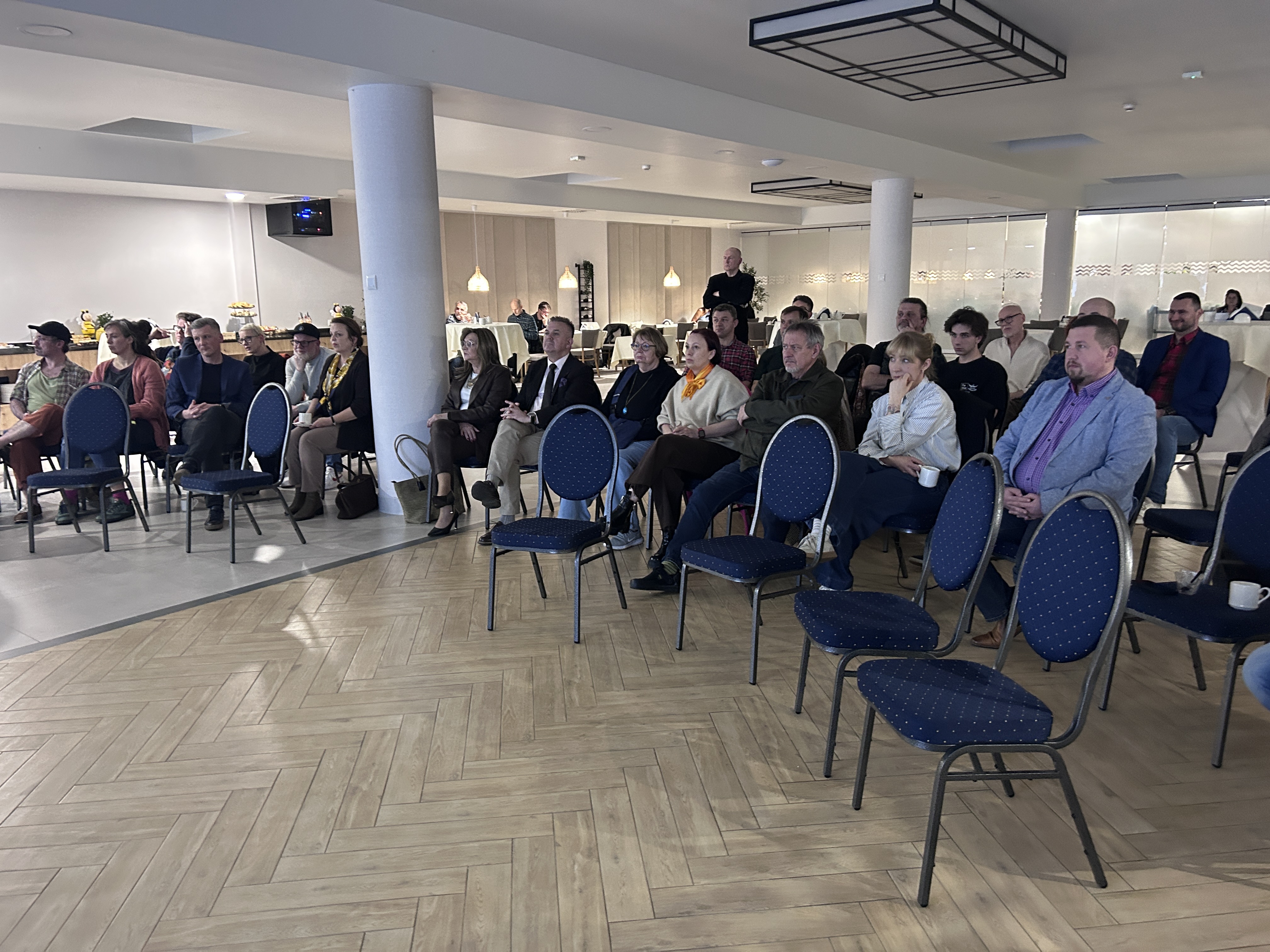 Co dalej z Basenem Północnym? Dyskutowali o przyszłości portowych zabudowań