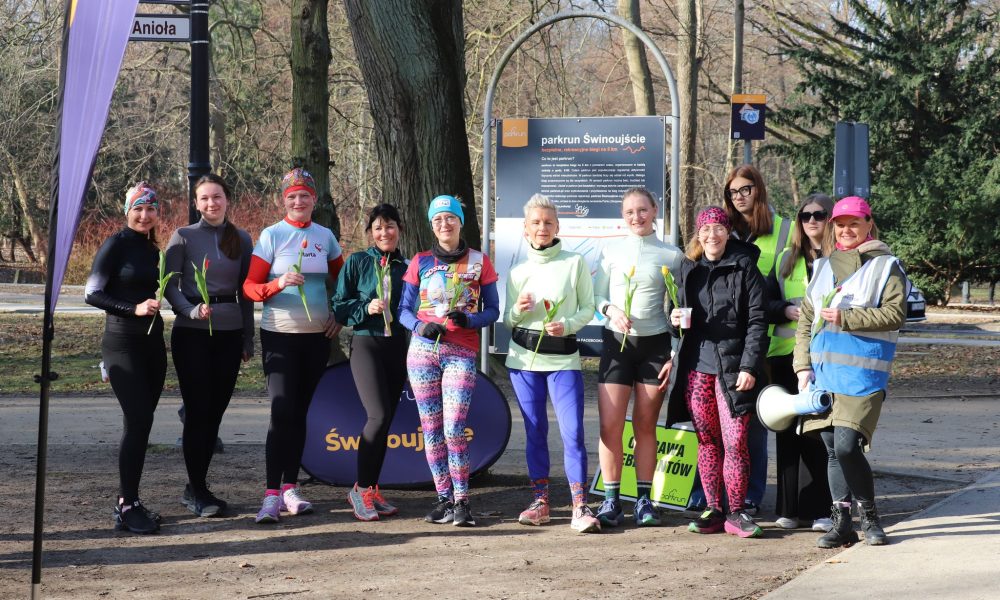 Dzień Kobiet na 438. parkrunie