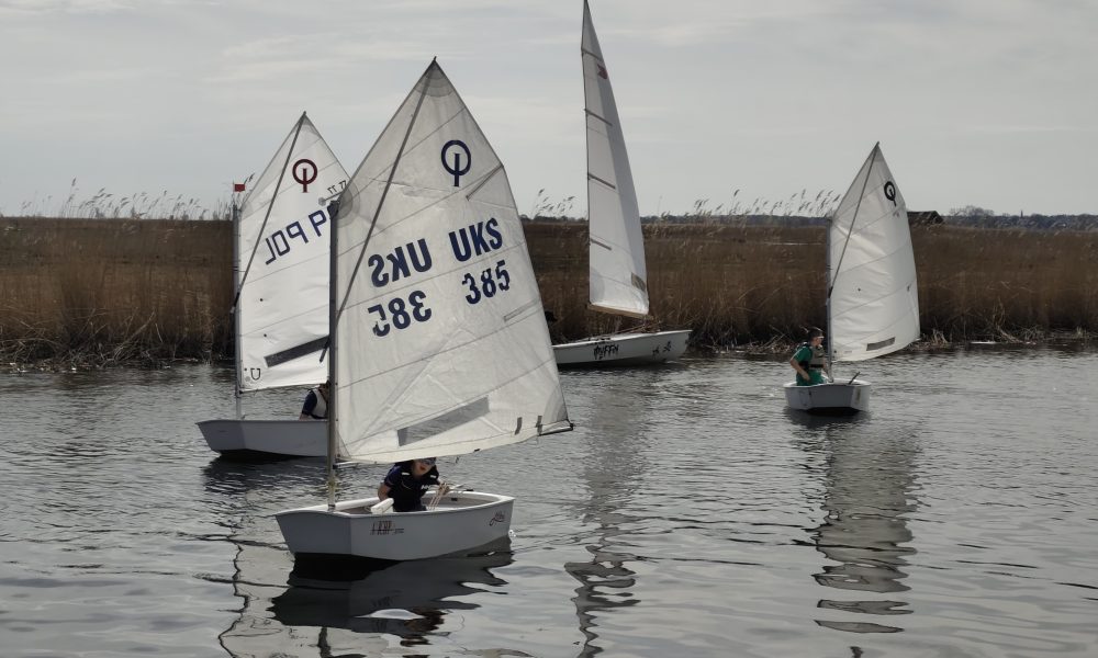 Żeglarski sezon otwarty. Keja znów przyciąga młodych żeglarzy