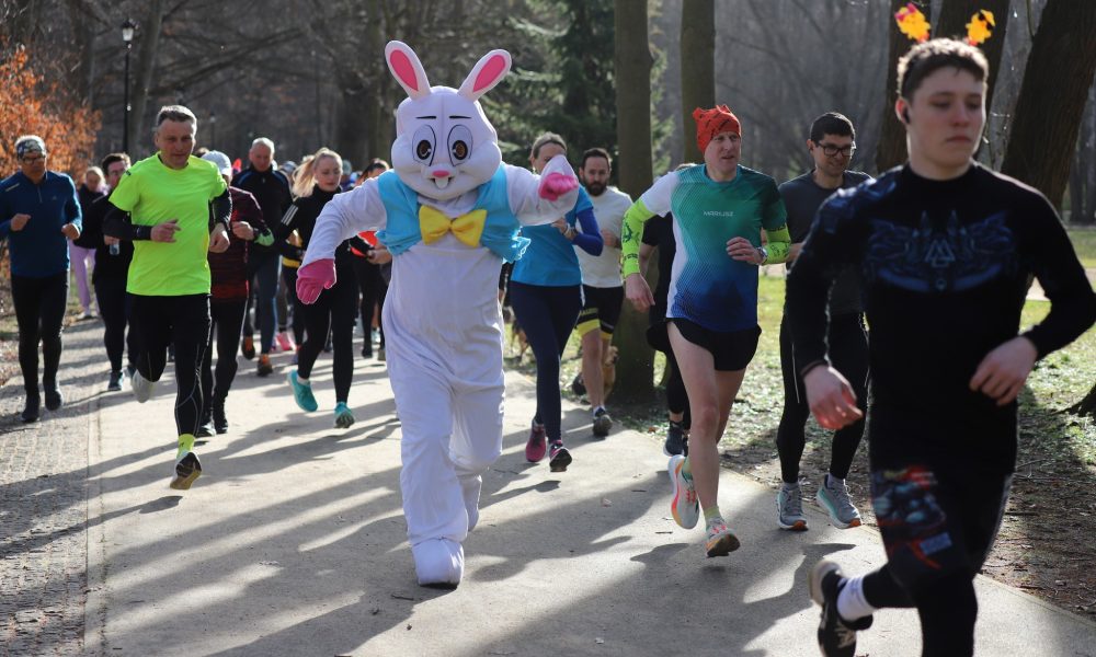 Zajączek na starcie, rekordy na mecie – wielkanocny parkrun