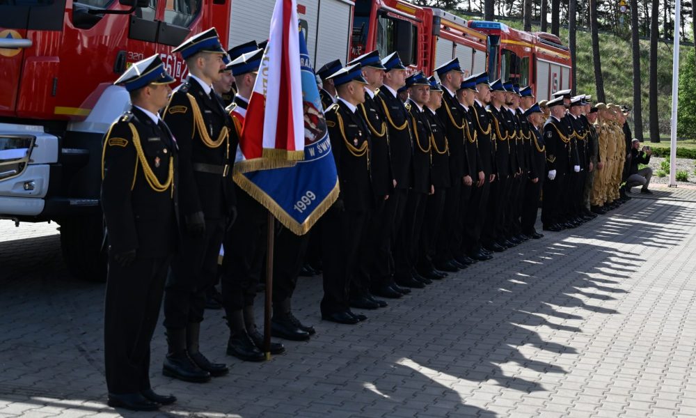 Strażacy świętowali w Świnoujściu. Były awanse, odznaczenia i wzruszające chwile