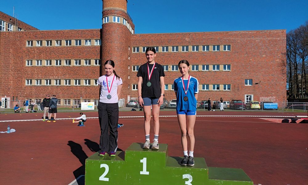 Natalia i Helena w reprezentacji Pomorza Zachodniego na finał Nestlé Cup