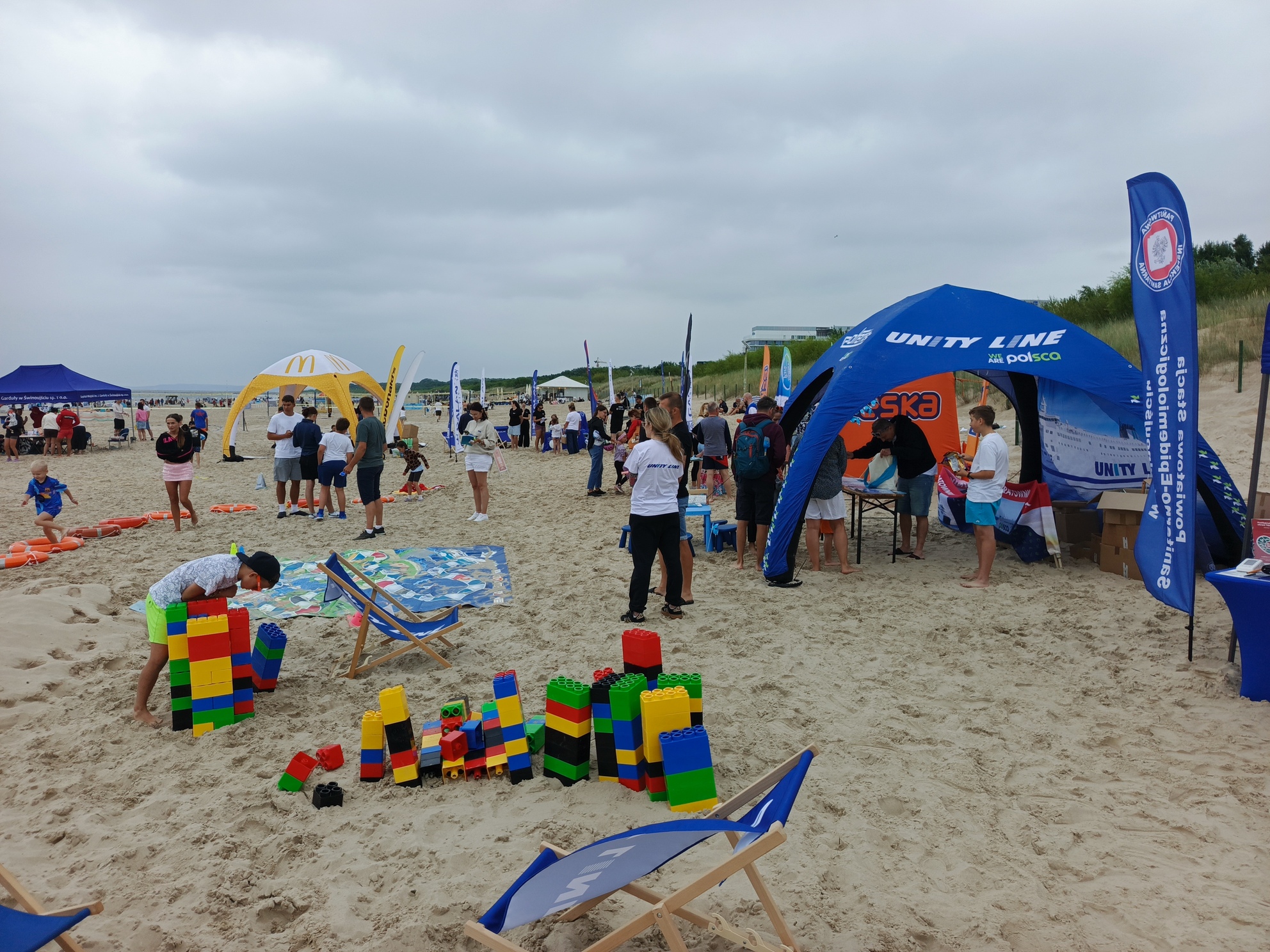 Bezpieczna Plaża w Świnoujściu. Rodzinna zabawa połączona z istotną lekcją bezpieczeństwa