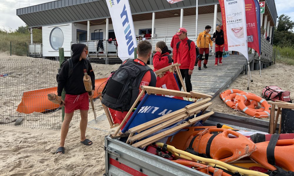 Ostatni weekend z ratownikami na świnoujskiej plaży. W niedzielę zakończy się sezon kąpieliskowy