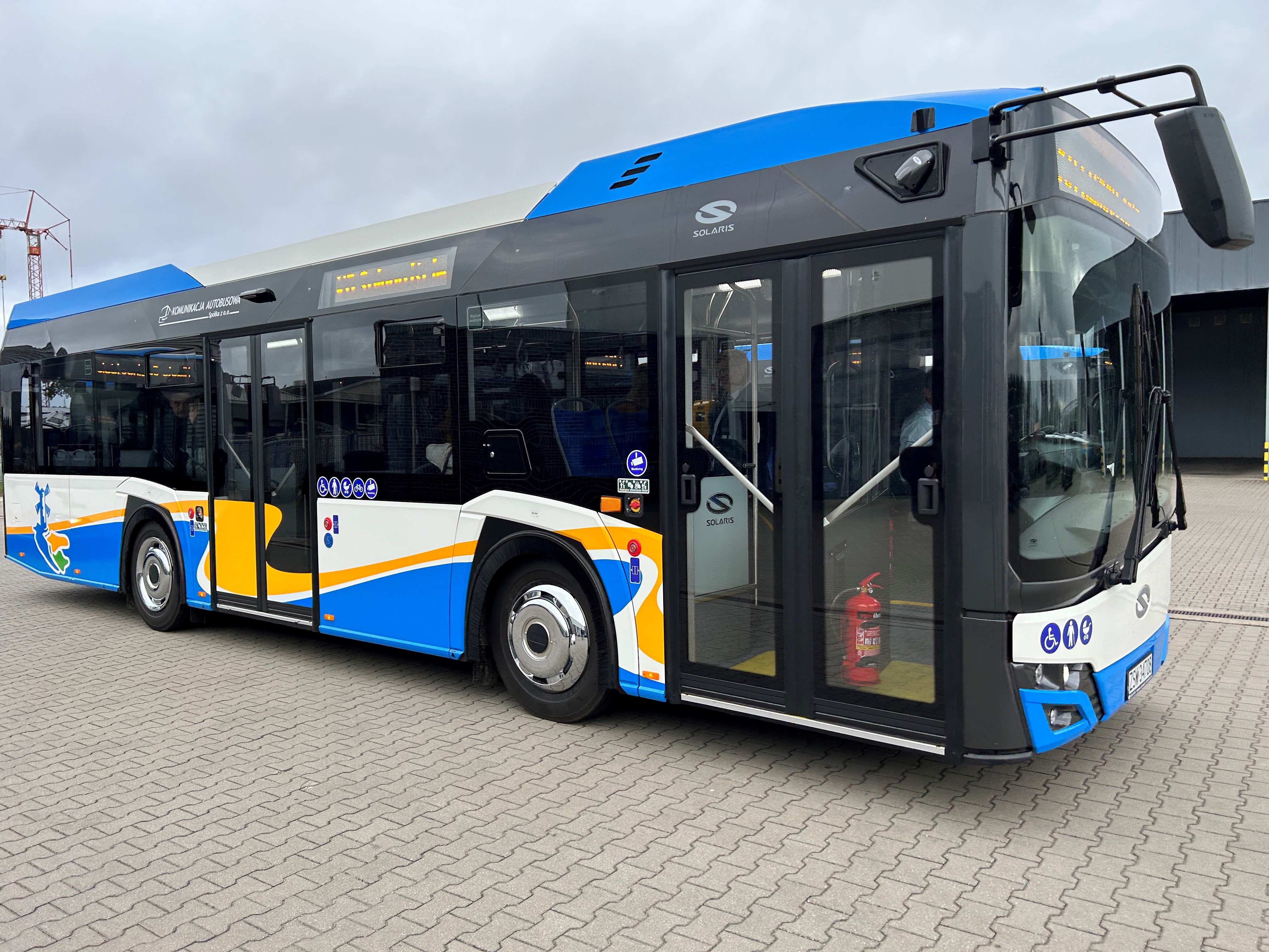 Zmiany na przeprawie Warszów. Jeden prom zastąpi autobus