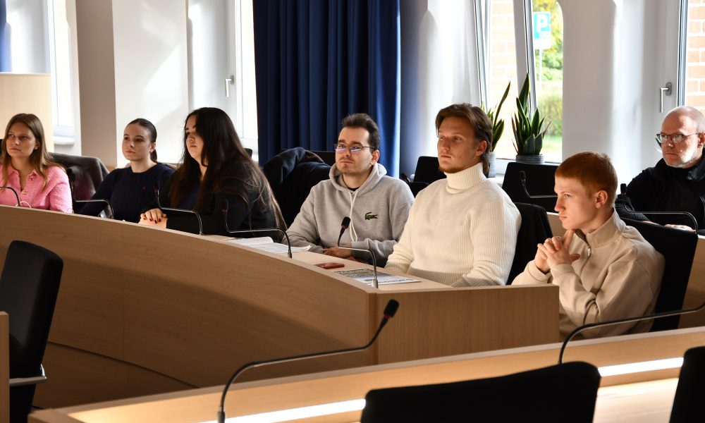 Studenci politologii z wizytą w magistracie
