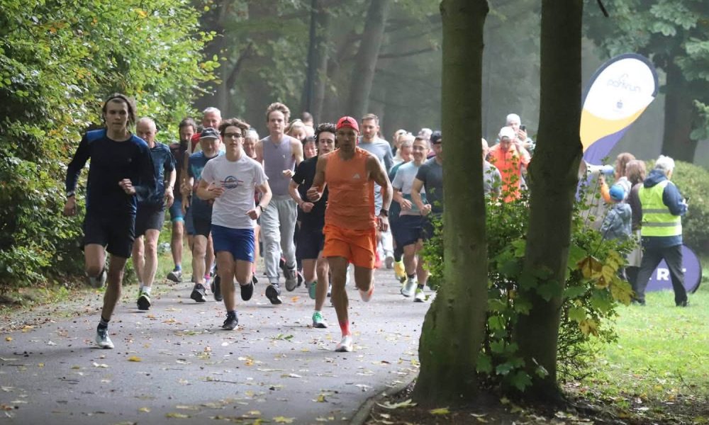Jesienny parkrun w Parku Zdrojowym. 53 osoby na trasie 467. edycji